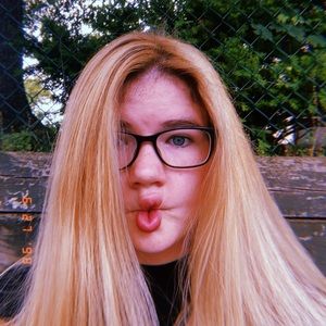 Meet your Posher, Tara